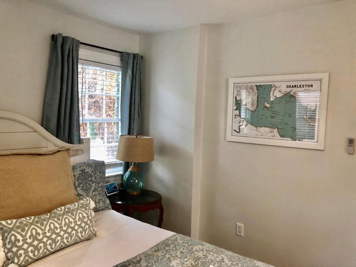 Daybed With Trundle In The Beautiful Ashley Inn 4 Blocks From King St Charleston Extérieur photo