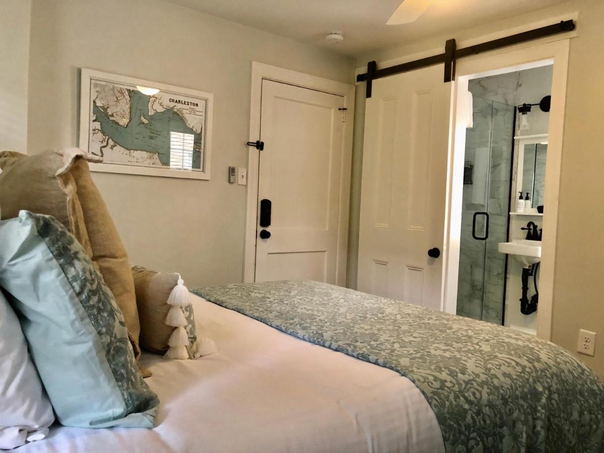Daybed With Trundle In The Beautiful Ashley Inn 4 Blocks From King St Charleston Extérieur photo