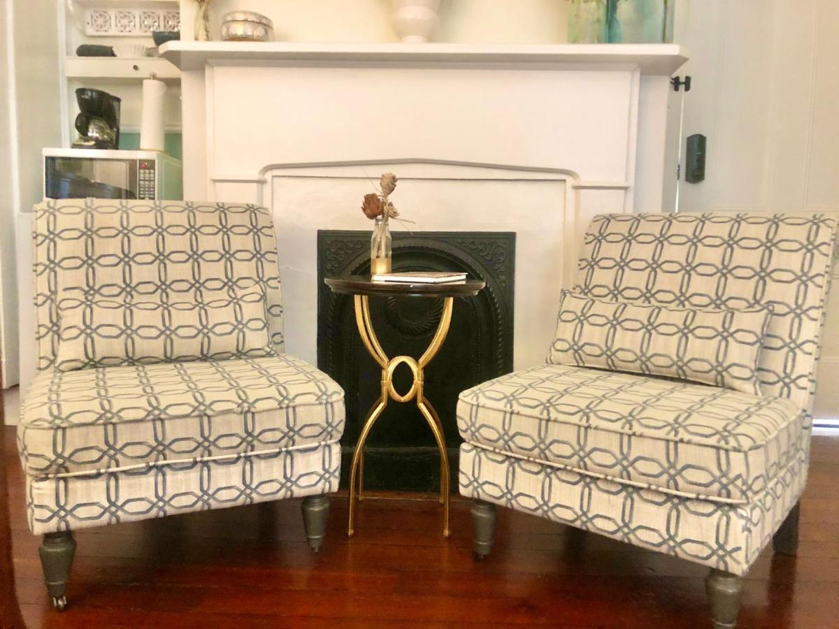 Daybed With Trundle In The Beautiful Ashley Inn 4 Blocks From King St Charleston Extérieur photo