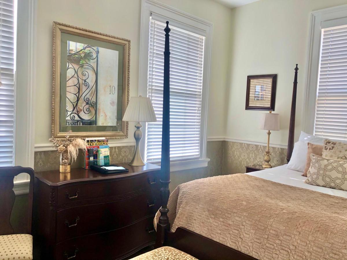 Daybed With Trundle In The Beautiful Ashley Inn 4 Blocks From King St Charleston Extérieur photo