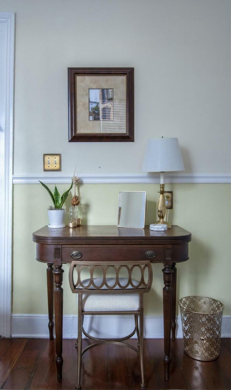 Daybed With Trundle In The Beautiful Ashley Inn 4 Blocks From King St Charleston Extérieur photo