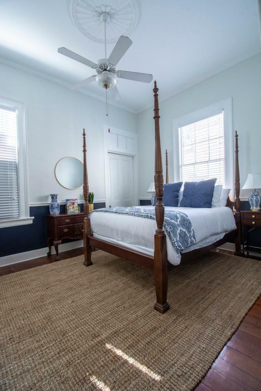 Daybed With Trundle In The Beautiful Ashley Inn 4 Blocks From King St Charleston Extérieur photo
